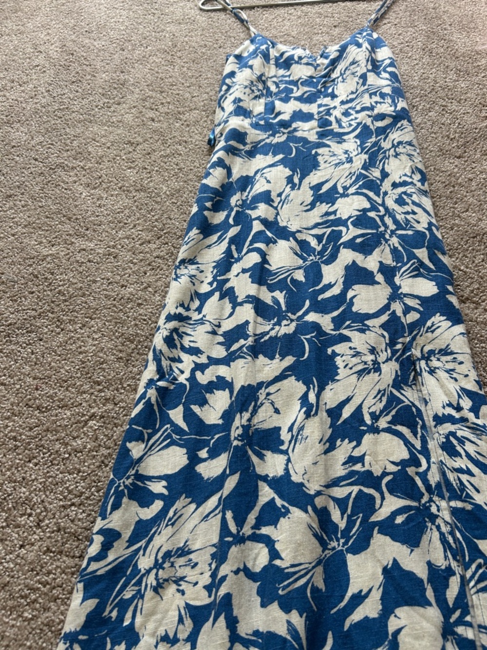 Monteau Los Angeles Blue & White Floral Dress